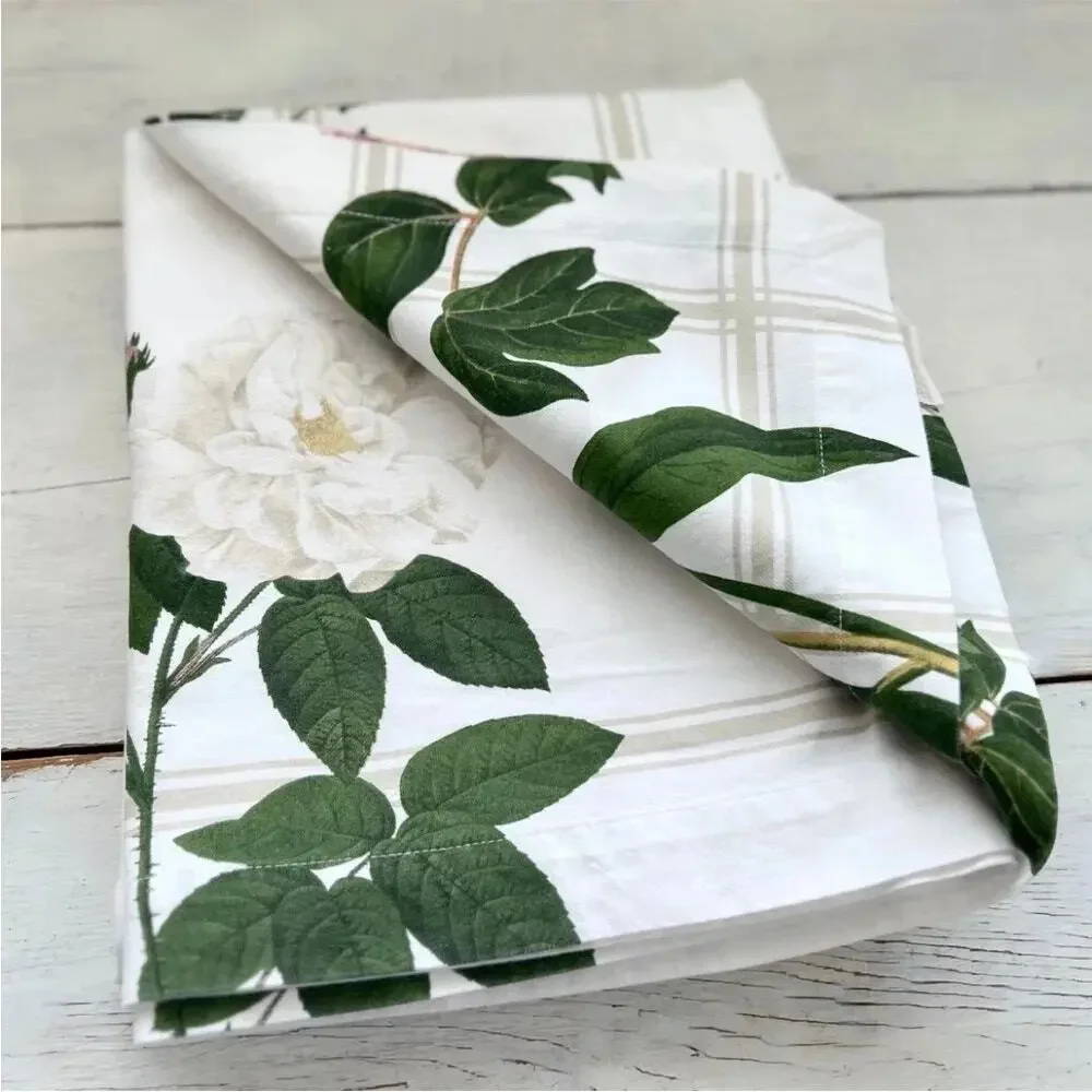 NWT Williams Sonoma 100% Cotton Nappe Botanical Peonies 70 x 108” Tablecloth